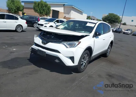 2018 Toyota Rav4 Le z USA, uszkodzony, nr VIN 2T3ZFREV5JW427038